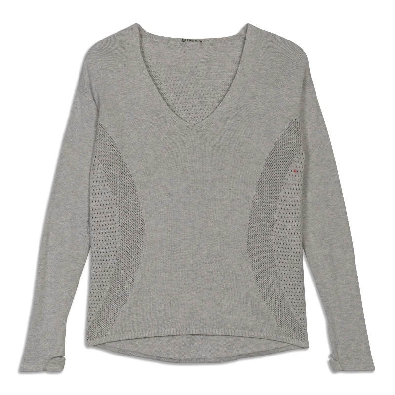 Halter Neck Sweaters for Stylish Look -Still Movement Sweater - Resale