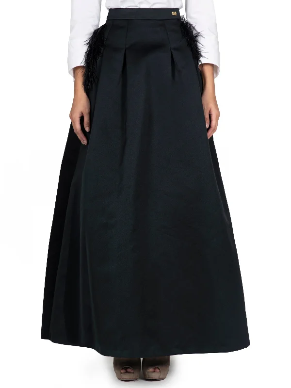 Durable denim skirts for rugged daily wear -Plain Black A line Skirt